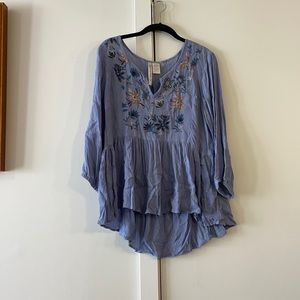 Forgotten grace size M blue shirt